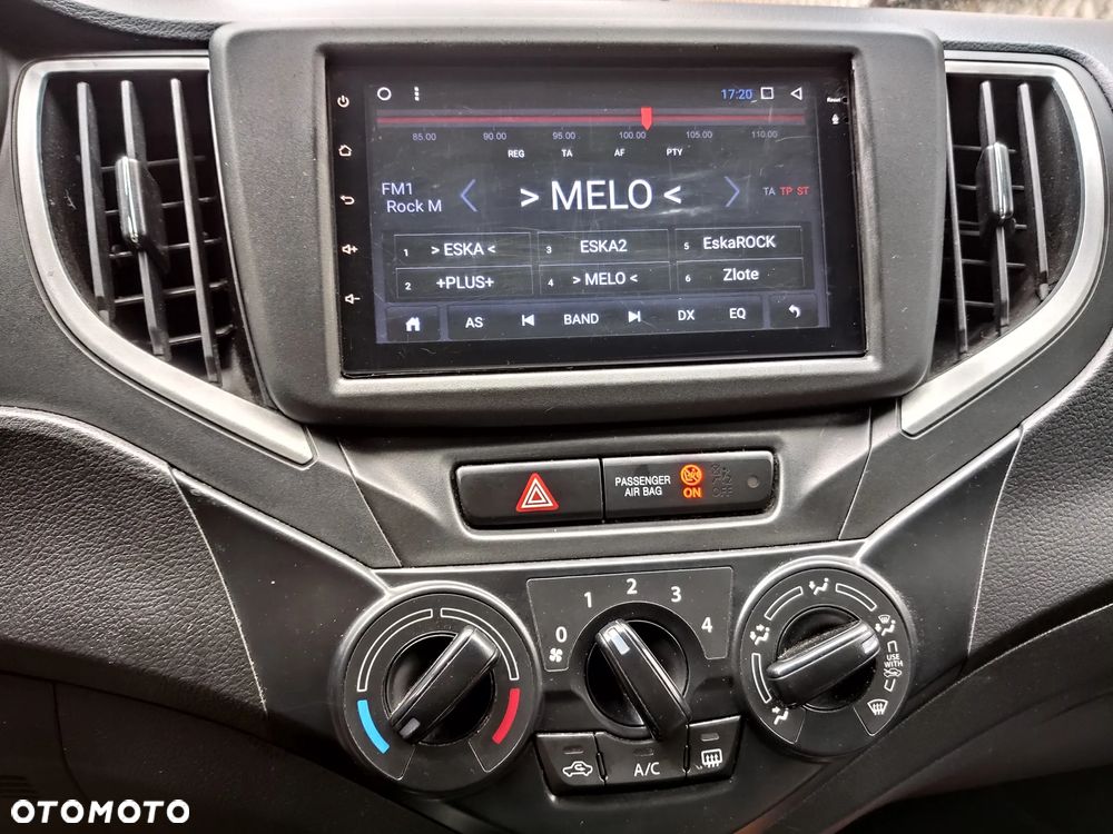 Suzuki Baleno 1.2 Premium - 24
