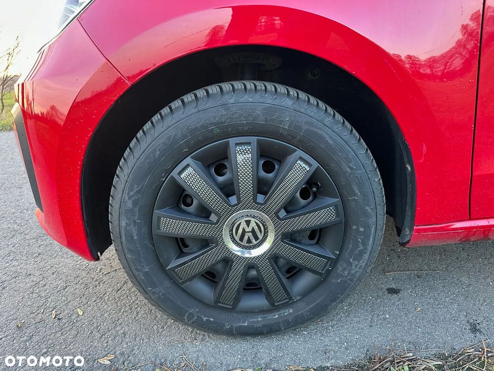 Volkswagen up! 1.0 move - 12