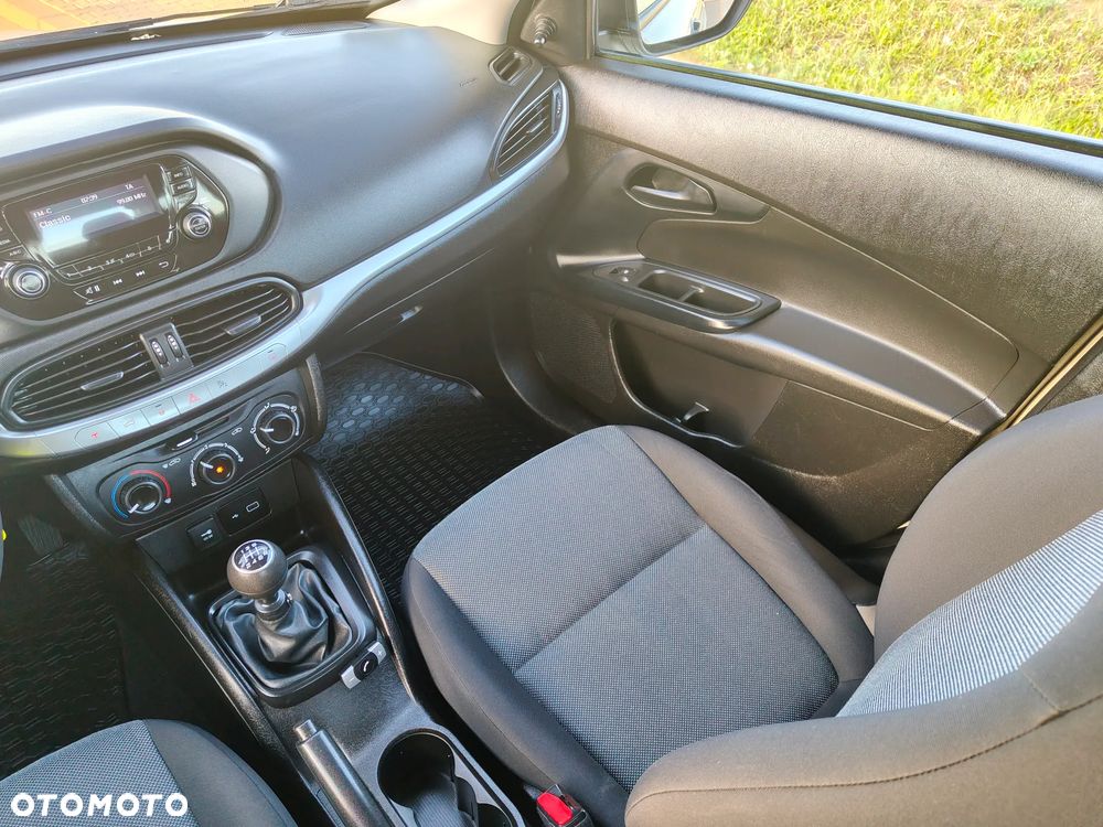 Fiat Tipo 1.4 Classic - 9