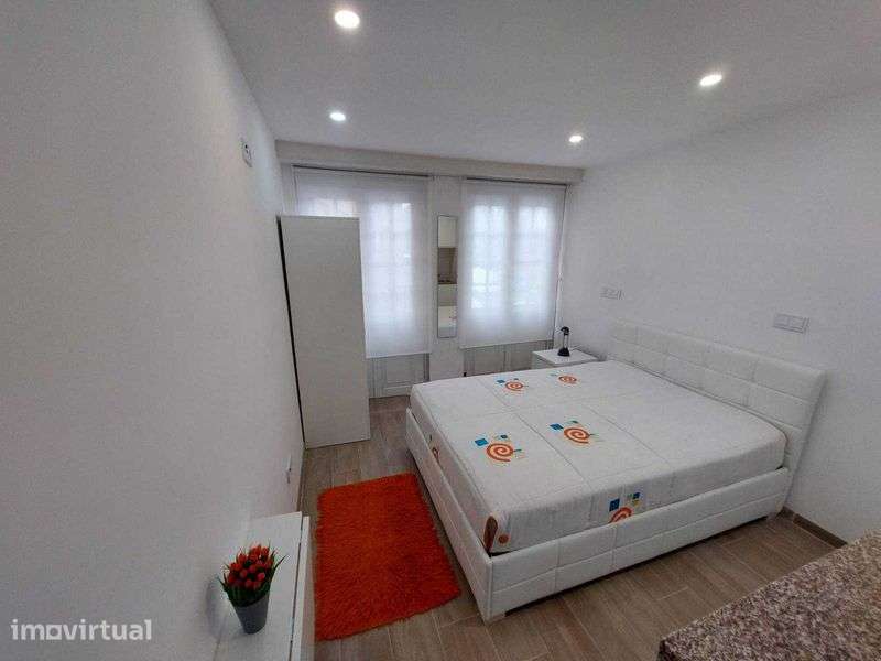 T0 Novo | Centro Histórico de Guimarães - Grande imagem: 5/8