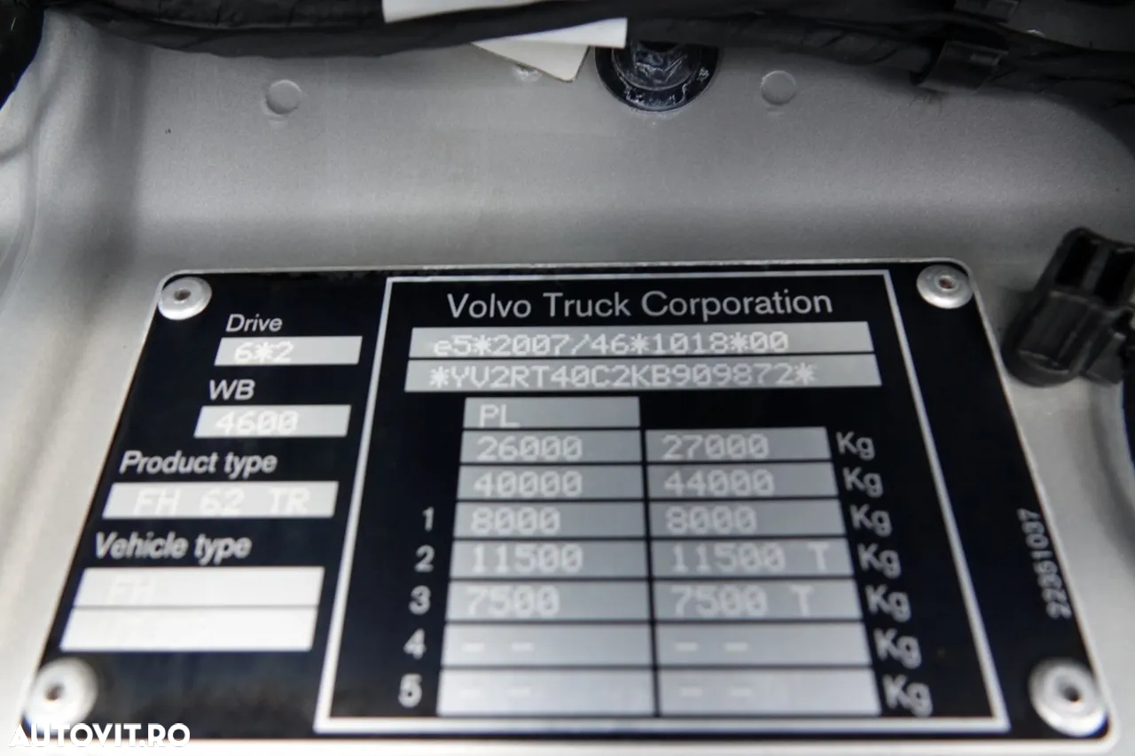 Volvo FH 500 / XXL / 6x2 / FRIGORIFER SCHMITZ - 7,2 M / THERMO KING UT 800 / DUPĂ CONTRACTUL DE SERVICE GOLDEN - 33