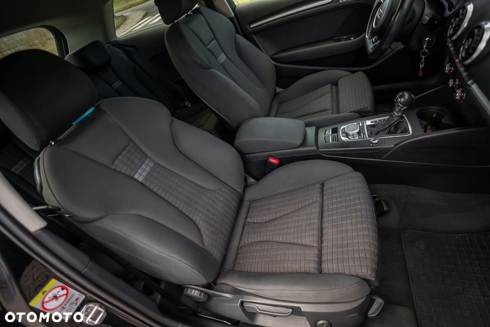 Audi A3 2.0 TDI S tronic sport - 18