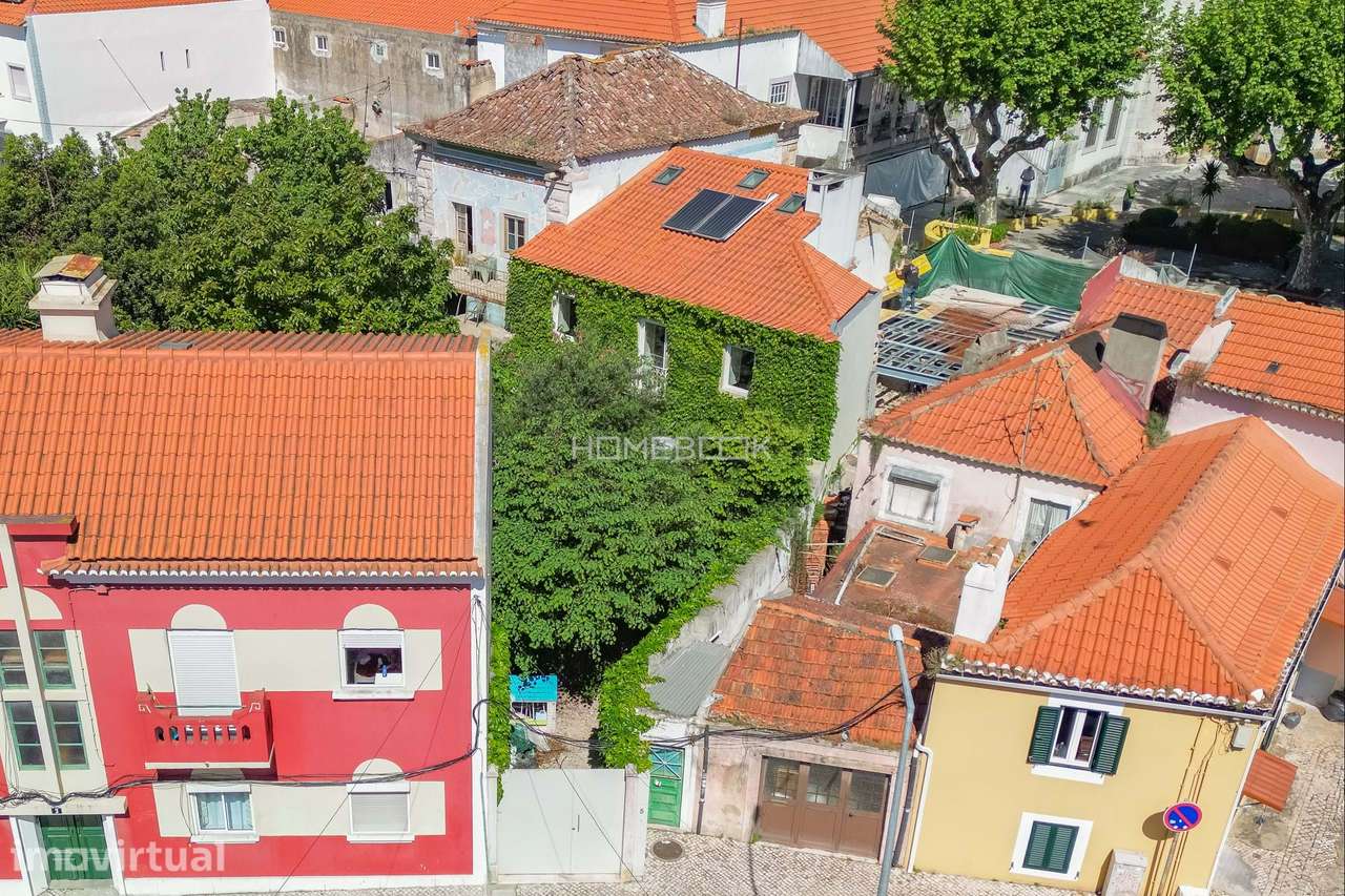 Exclusiva Moradia Histórica no Coração de Odivelas - Grande imagem: 5/32