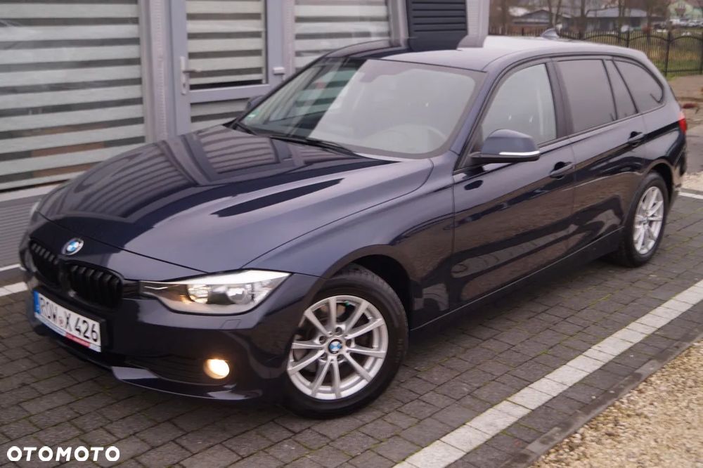 BMW Seria 3 318d DPF Edition Exclusive - 39