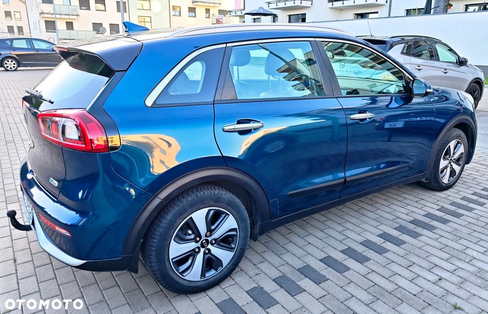 Kia Niro 1.6 GDI Hybrid L - 4