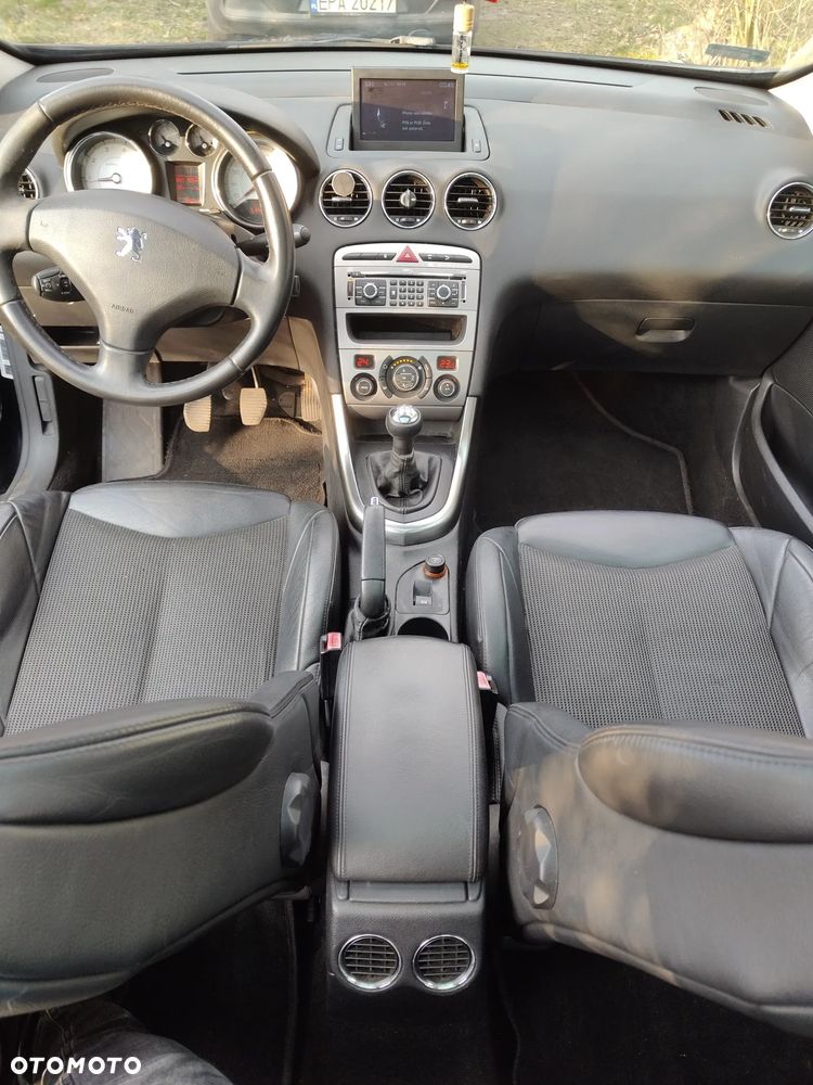 Peugeot 308 1.6 Premium Plus - 10