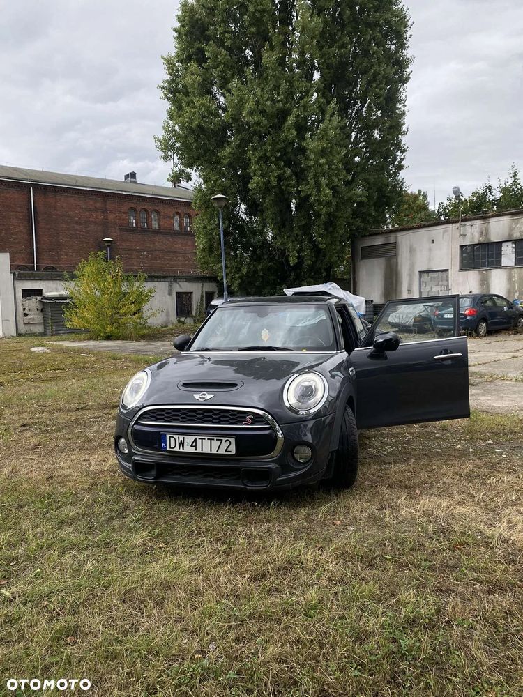 MINI Cooper S Standard - 1