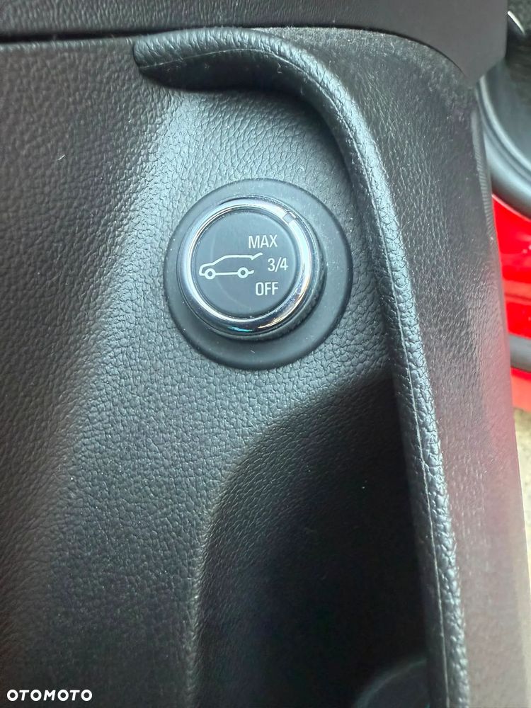 Opel Insignia - 8