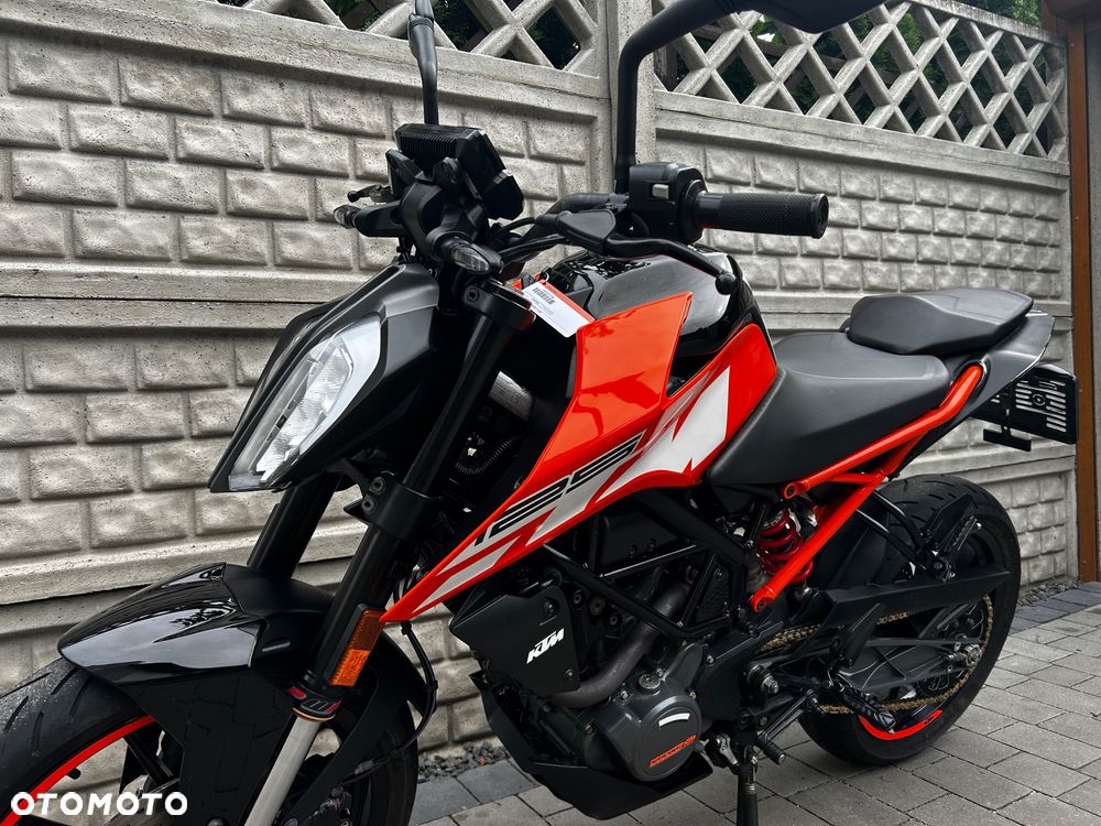 KTM Duke 125 - 19