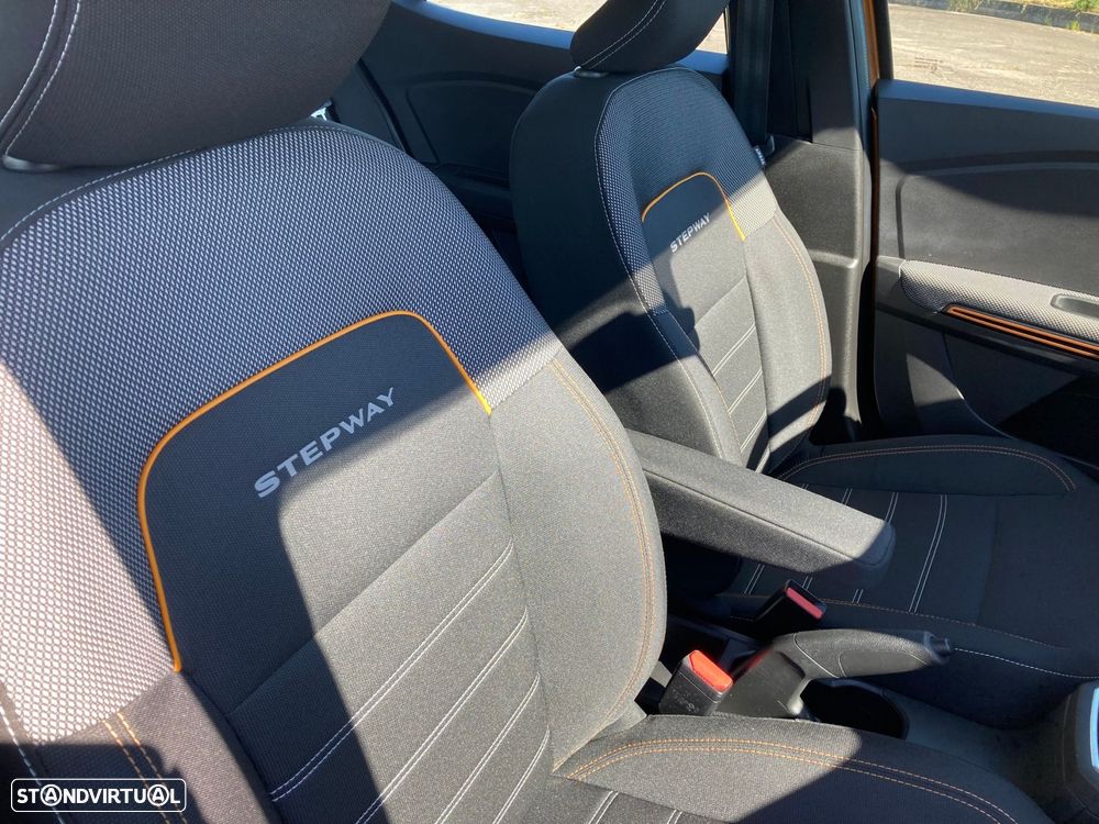 Dacia Sandero 1.0 TCe Comfort - 25