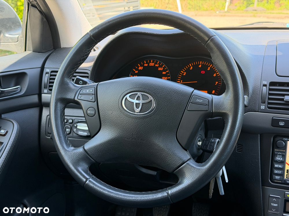 Toyota Avensis 1.8 VVT-i Edition - 18