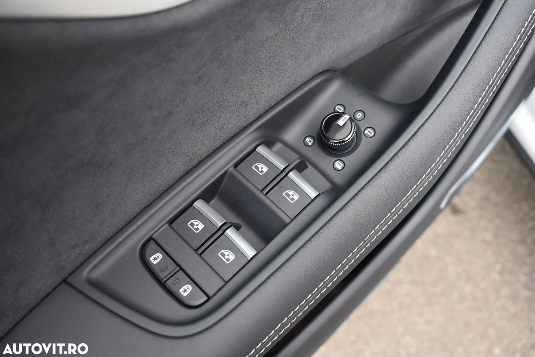 Audi Q8 55 TFSI quattro Tiptronic MHEV - 10