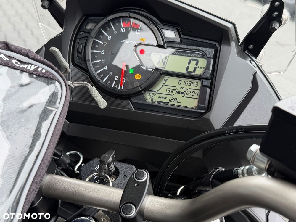Suzuki V-STROM - 22