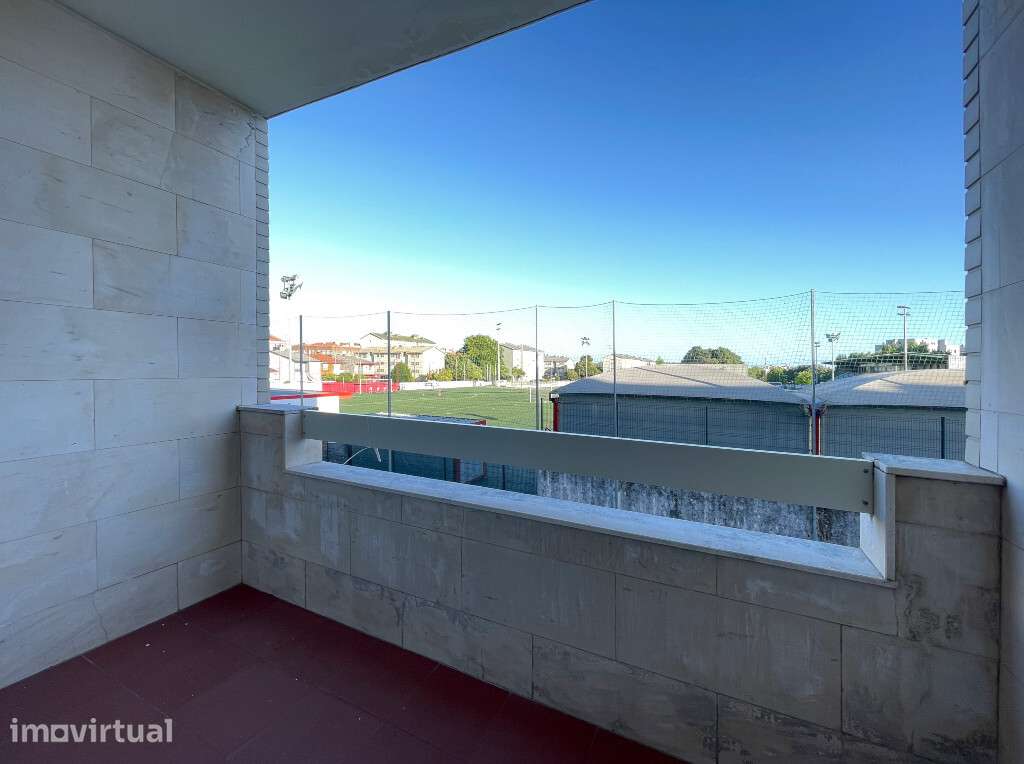 Apartamento T2 com lugar de garagem em zona de Matosinhos - Grande imagem: 4/16