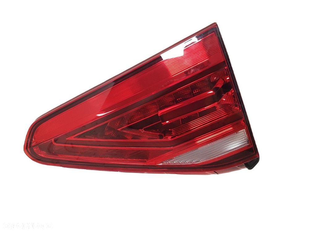 ŁADNA ORYGINALNA TYLNA LAMPA PRAWA  VW TOURAN III 3 5TA  15-24 5TA945308F PRAWY TYŁ - 1
