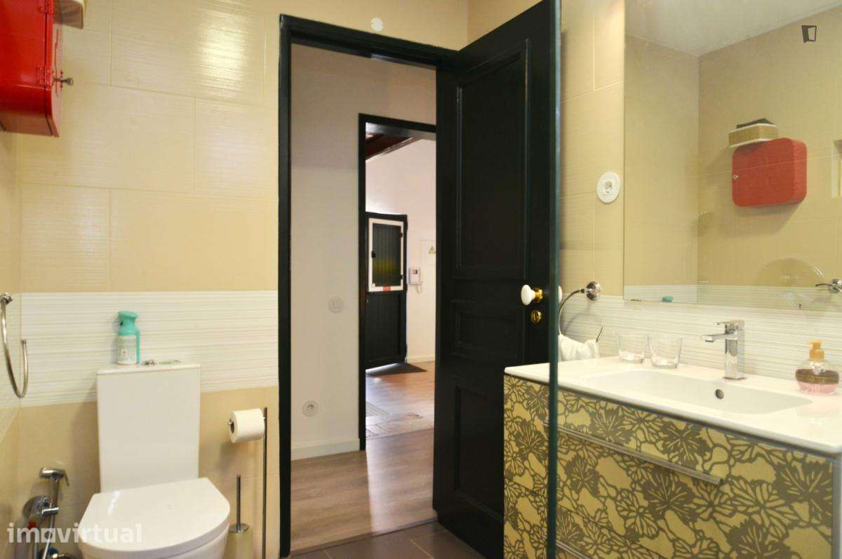 Casa com 2 quartos - localizado em Linda-a-Velha Lisbon - Grande imagem: 5/21