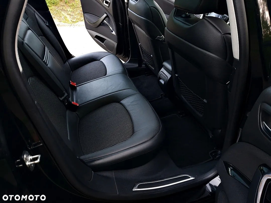 Citroën C5 Tourer HDi 165 FAP Exclusive - 35