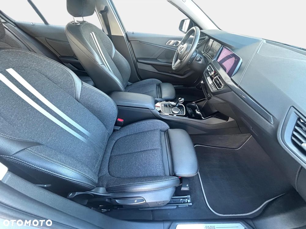 BMW Seria 1 118d Sport Line Shadow - 15