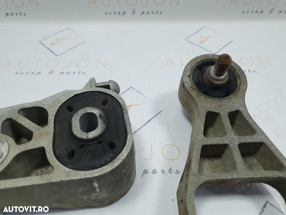 Tampon balansor motor OPEL MERIVA X03 2003 - 2010 1.7 DTI Y 17 DT 13117088 , 468646740 - 3