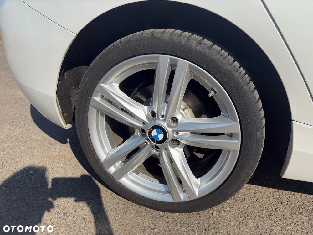 BMW Seria 1 120i GPF Sport Line - 8