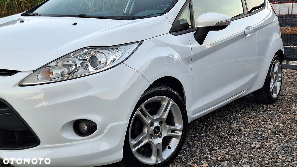 Ford Fiesta 1.4 Sport - 29