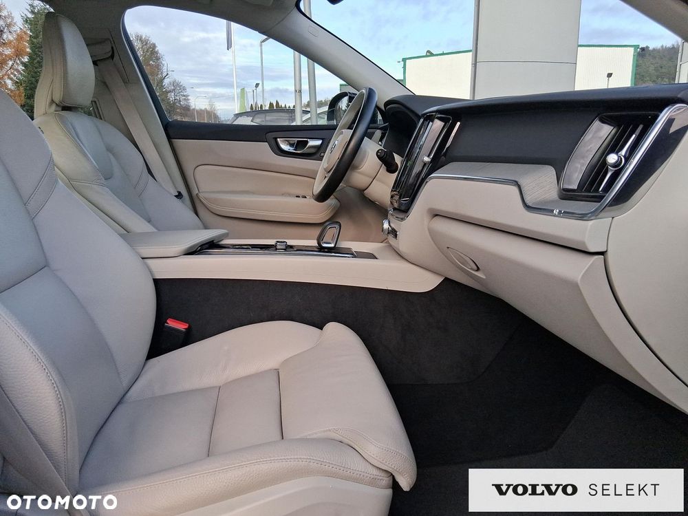 Volvo XC 60 - 11