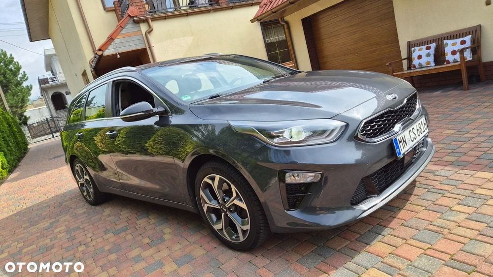 Kia Ceed 1.6 CRDi Vision - 10
