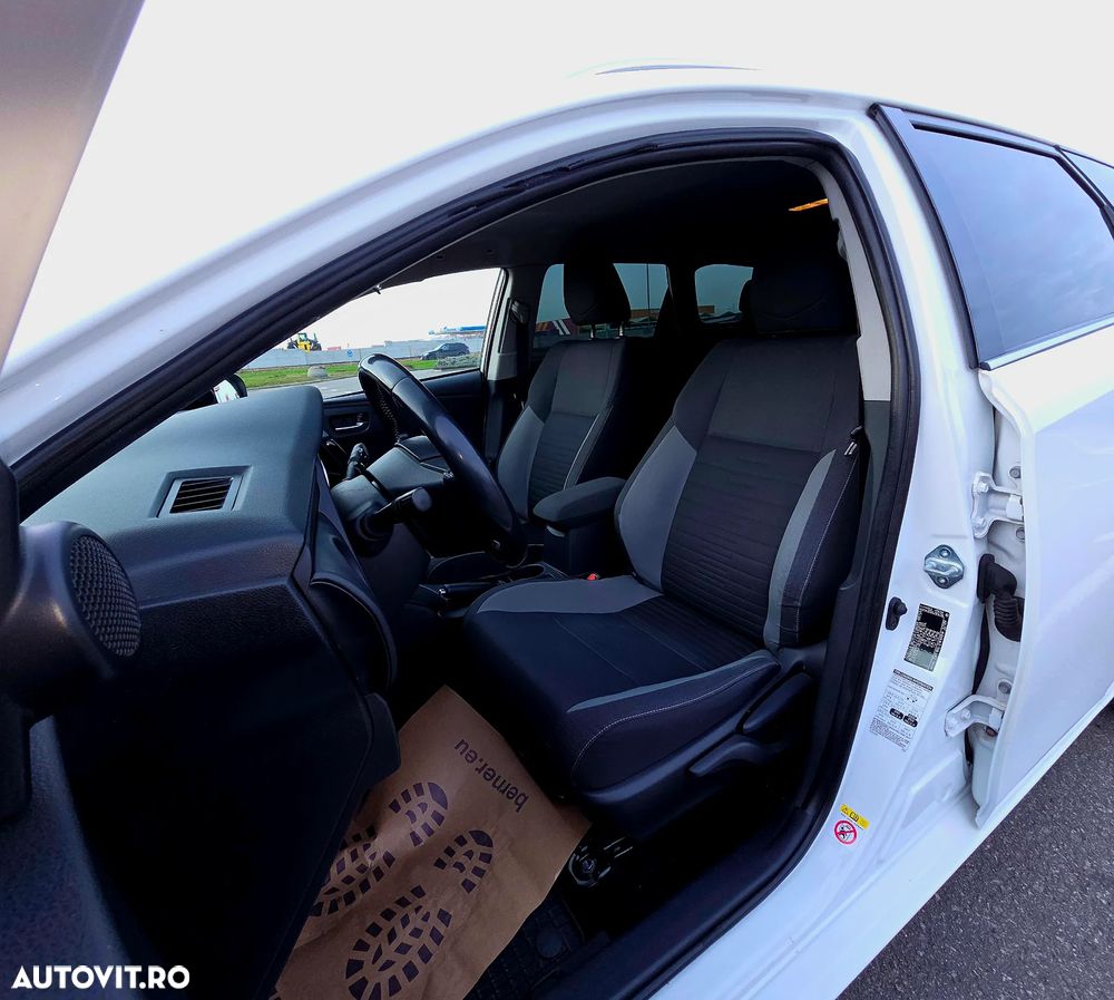 Toyota Auris 1.8 L VVT-i Hybrid Luna - 13