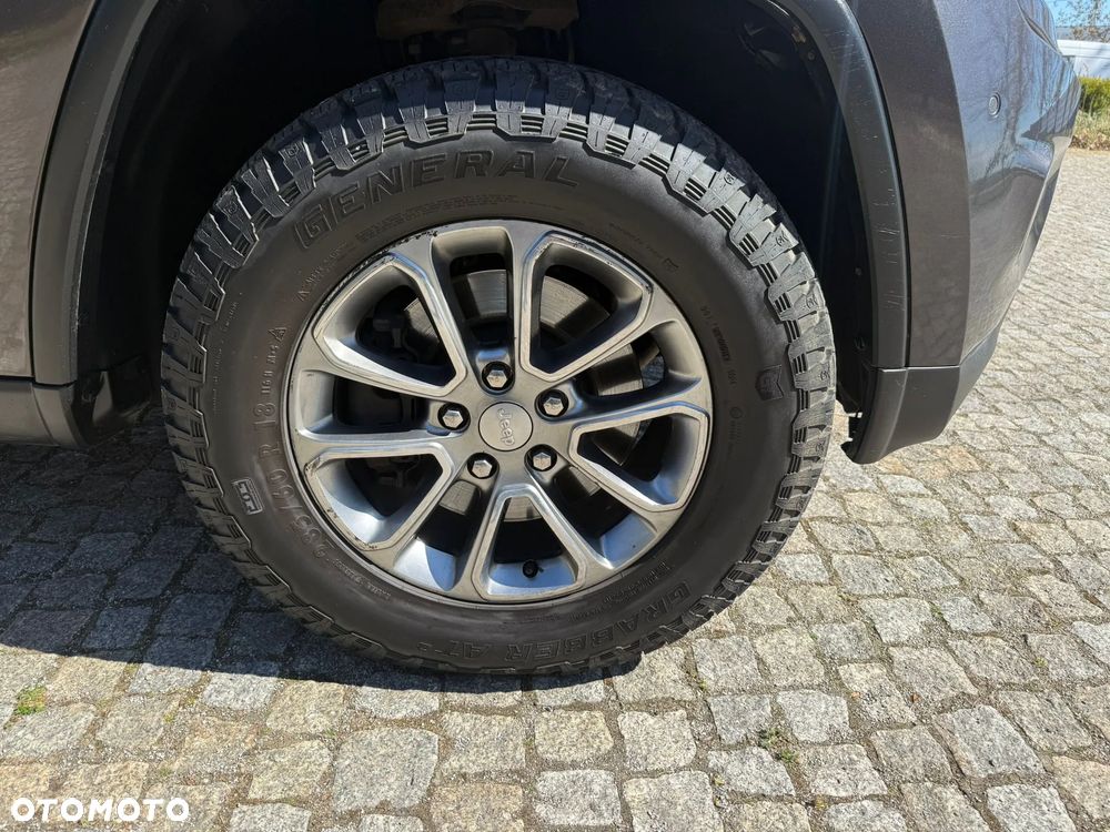 Jeep Grand Cherokee 3.0 V6 Multijet 4WD Automatik Laredo - 7