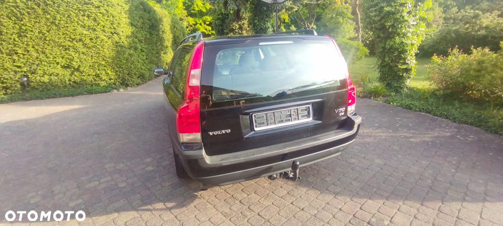 Volvo V70 D5 Comfort - 7