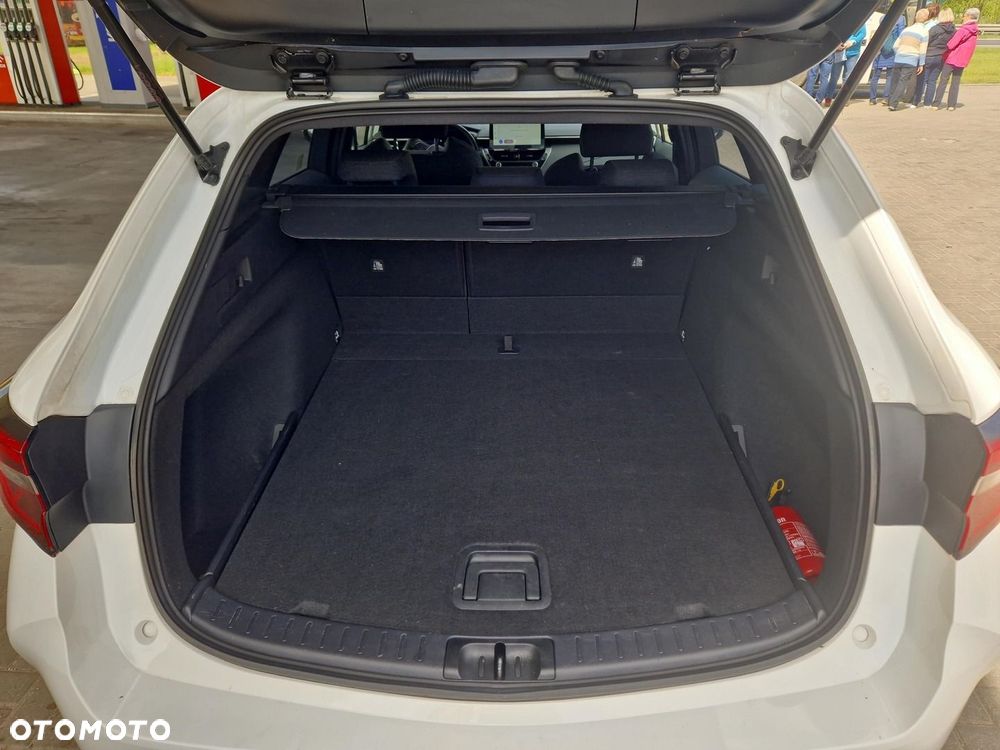 Toyota Corolla 1.8 Hybrid Comfort - 16