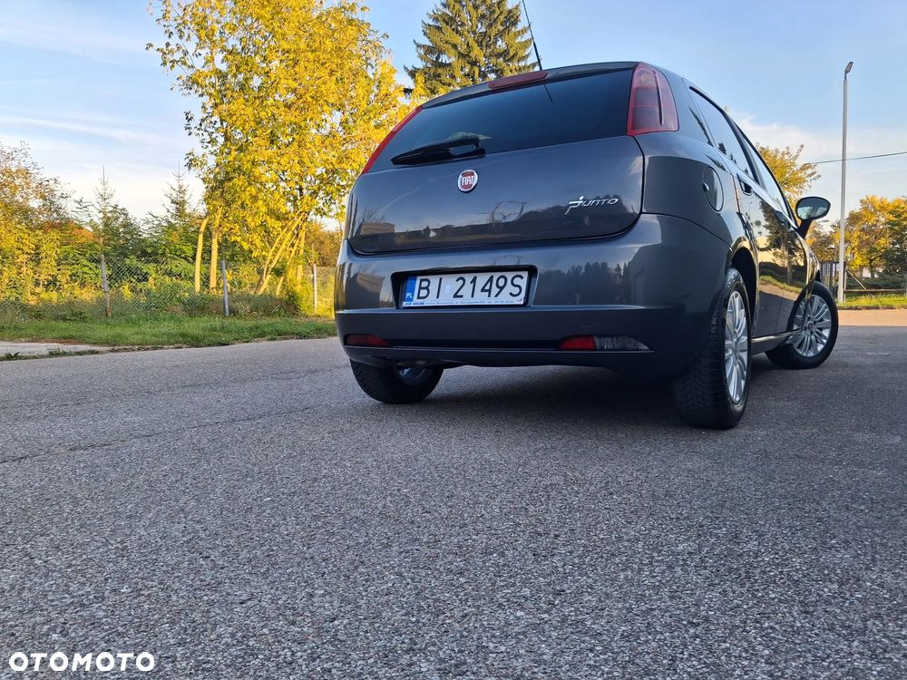Fiat Grande Punto 2008 photo 5