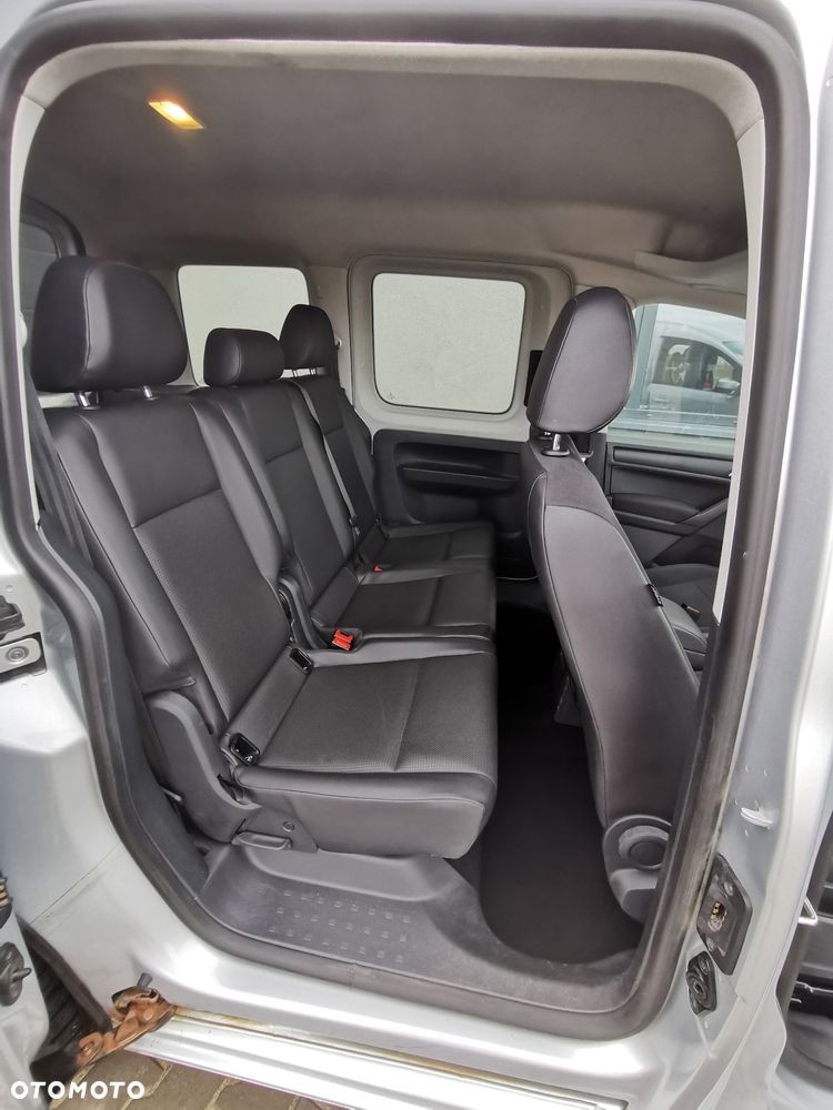 Volkswagen Caddy 2.0 TDI Comfortline DSG - 14