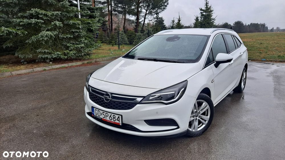 Opel Astra 1.6 CDTI Essentia S&S - 1