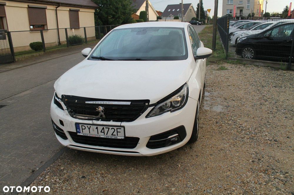 Peugeot 308 - 1