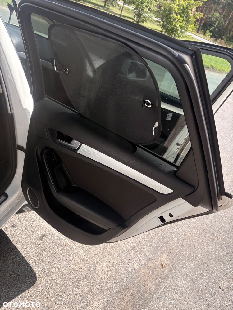 Audi A4 Avant 2.0 TDI - 15