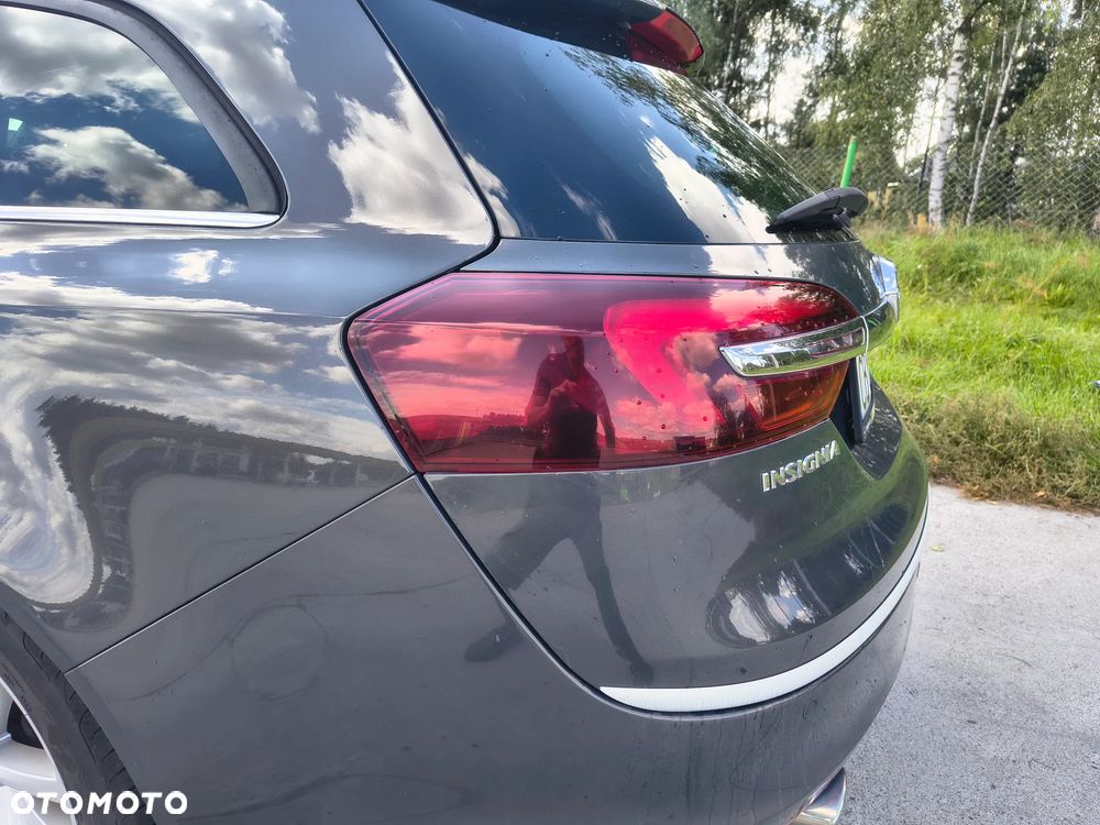 Opel Insignia 2.0 CDTI Active - 10