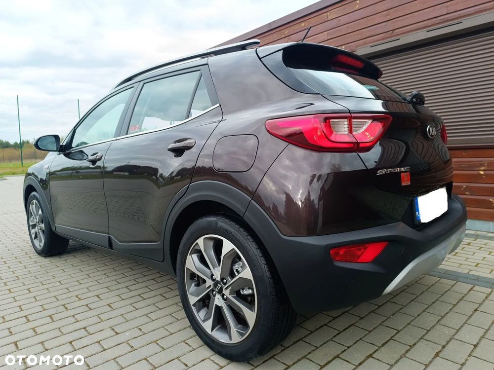 Kia Stonic 1.4 L - 21