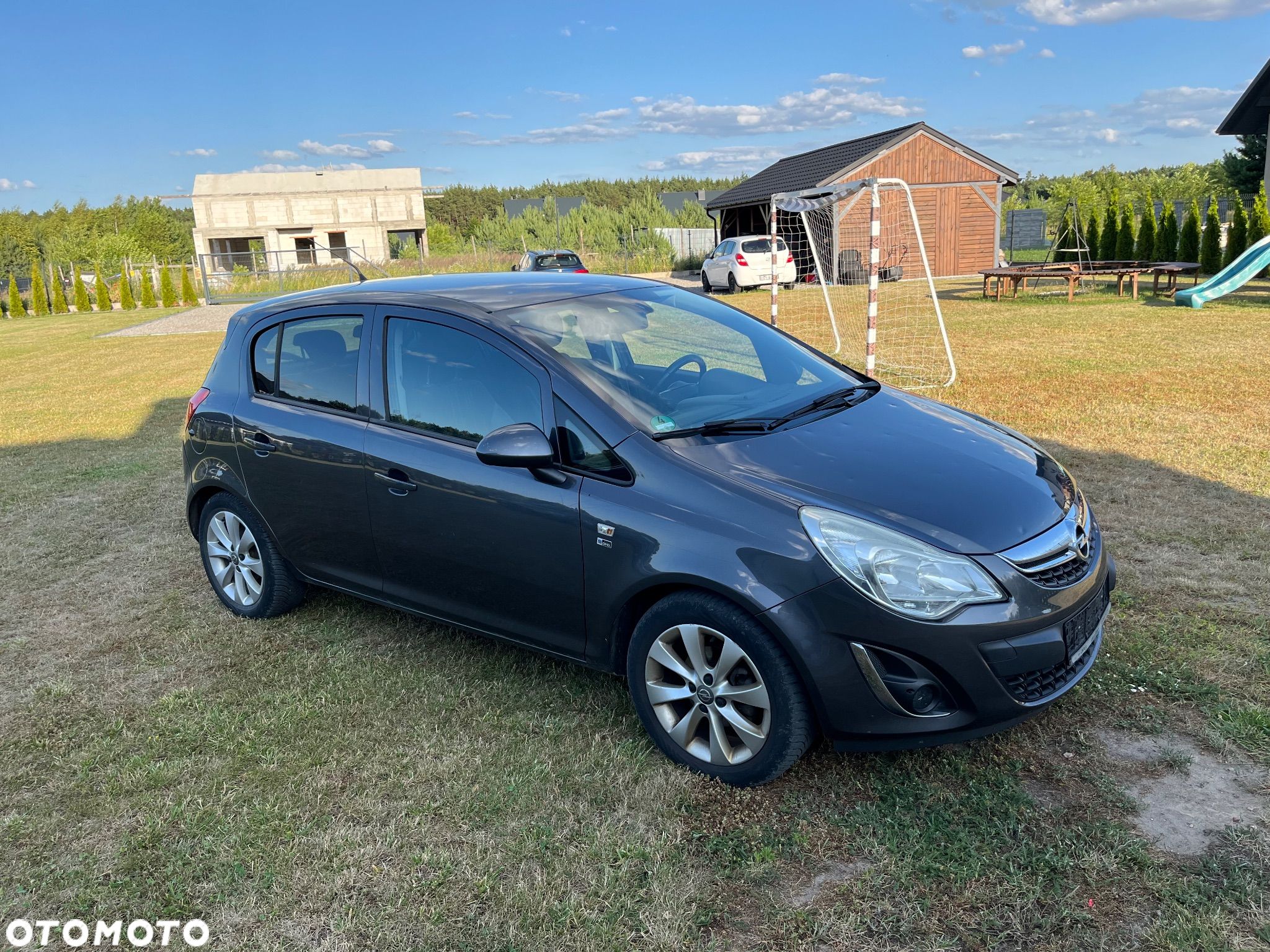 Opel Corsa 1.4 16V Active - 1