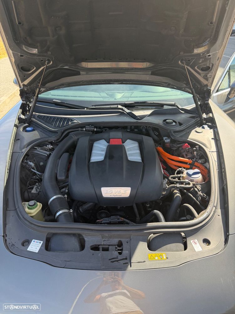 Porsche Panamera — fotografia 13