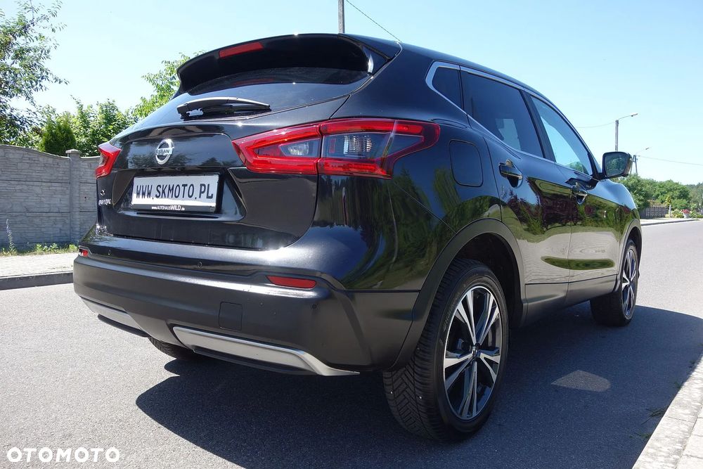 Nissan Qashqai 1.6 DIG-T N-Connecta - 18