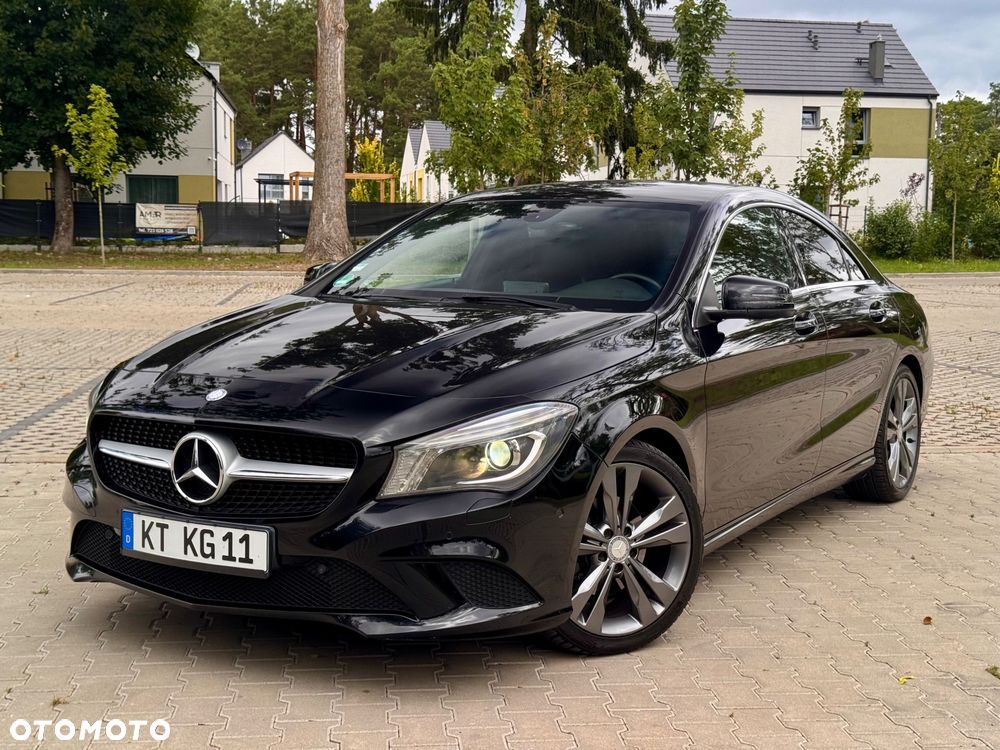 Mercedes-Benz CLA 200 AMG Line - 13