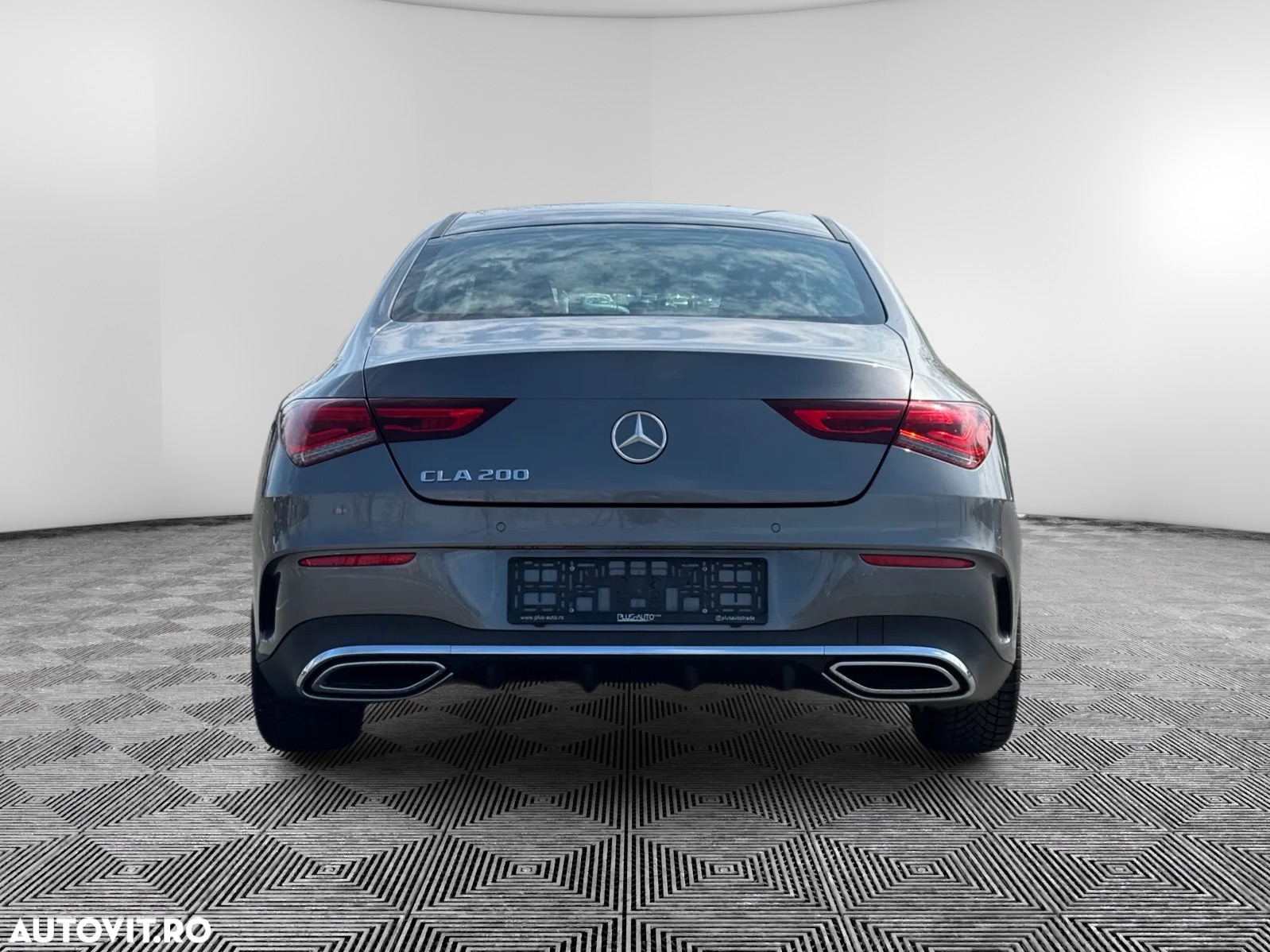 Mercedes-Benz CLA 200 4Matic 8G-DCT AMG Line - 5