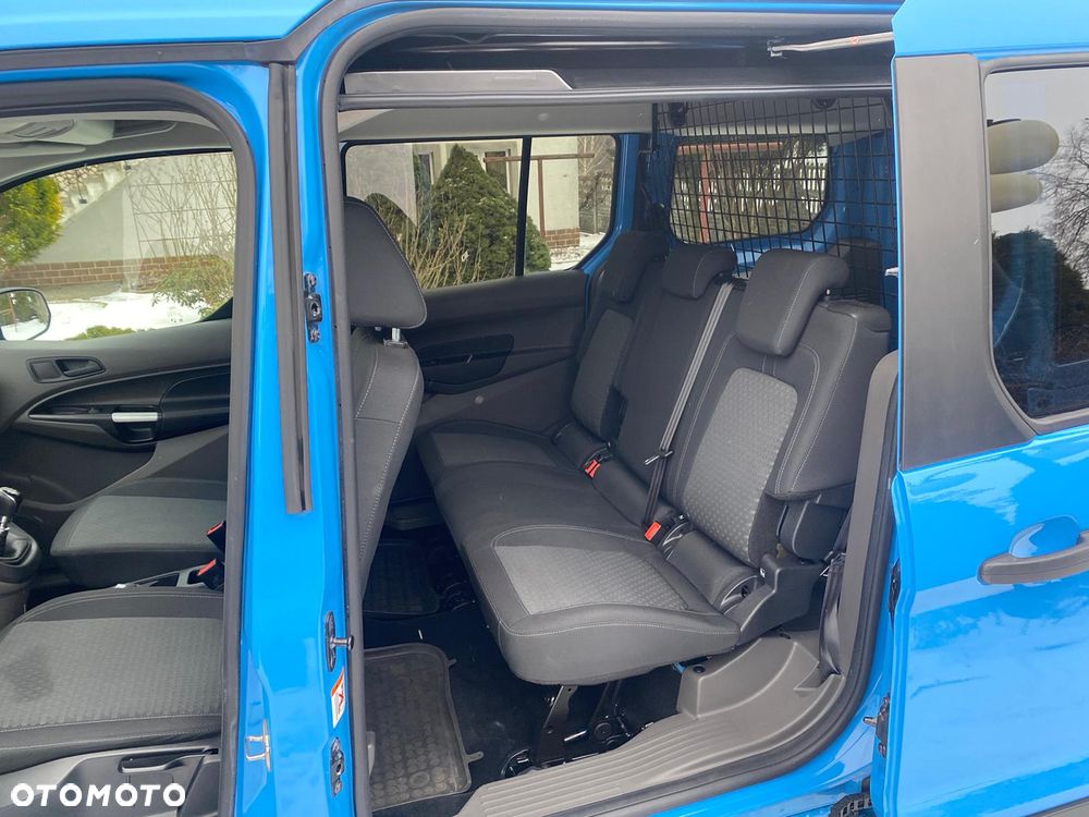 Ford Transit Connect - 8