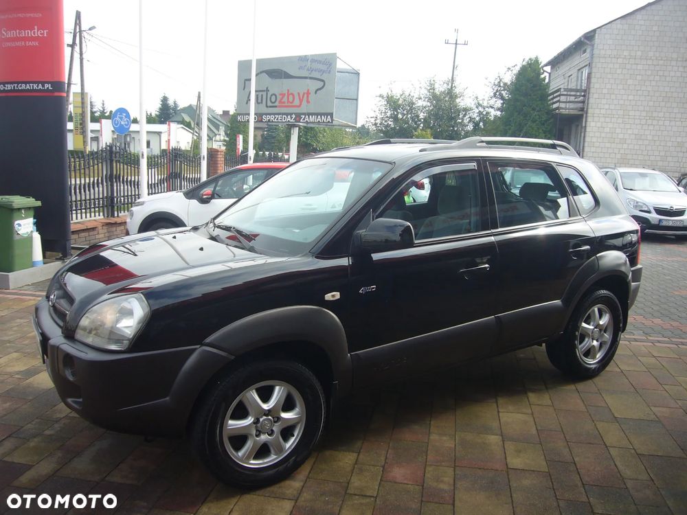 Hyundai Tucson 2.0 CRDi Elegance + - 2