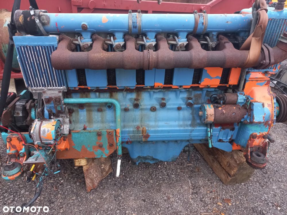 Silnik DEUTZ F6L413FR , pompa hydrauliczna hydromatik A4V.56.HW.1L , 233.19.44.12, GMBH,MECHANIZM NAPĘDOWY,hydromotor,sieczkarnia mengele - 11