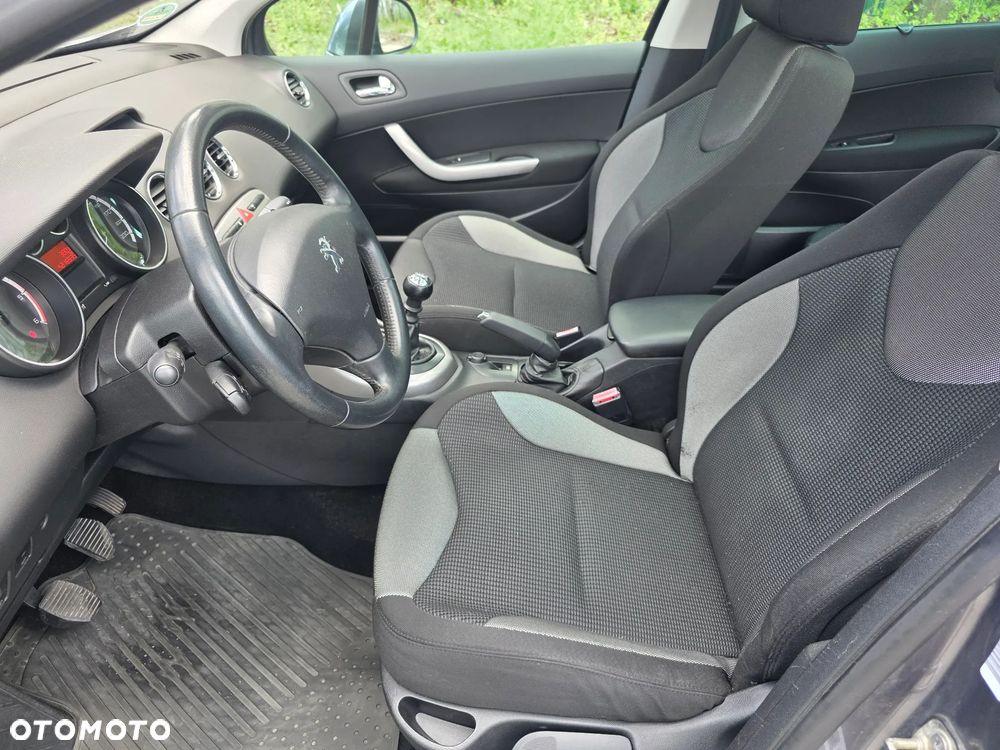 Peugeot 308 1.6 HDi Premium - 21