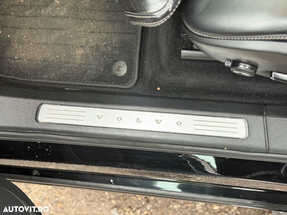 Volvo XC 90 D5 AWD Geartronic Momentum - 18