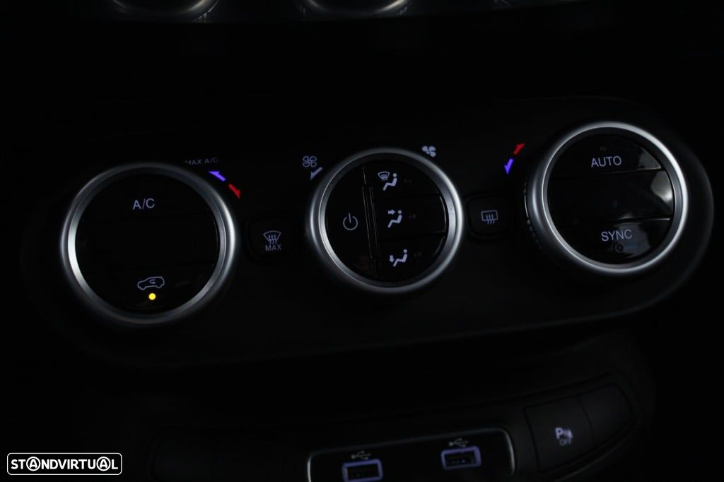 Fiat 500X 1.3 MJ City Cross - 29
