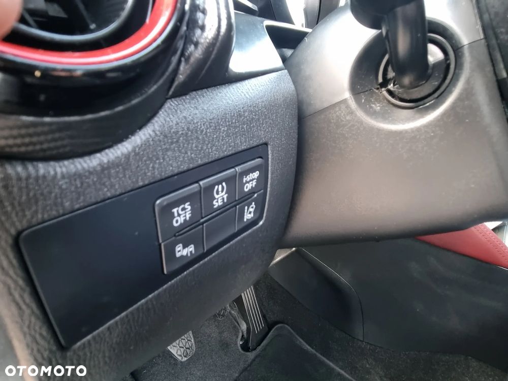 Mazda CX-3 SKYACTIV-G 150 i-ELOOP AWD Sports-Line - 12